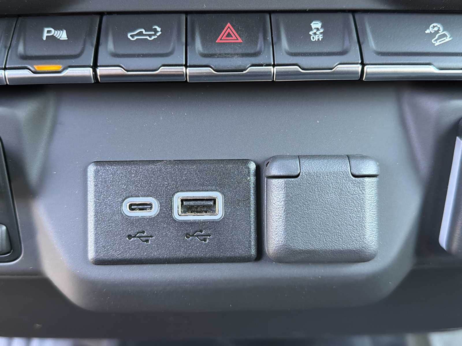 2026 GMC Sierra 2500HD Pro - Photo 7