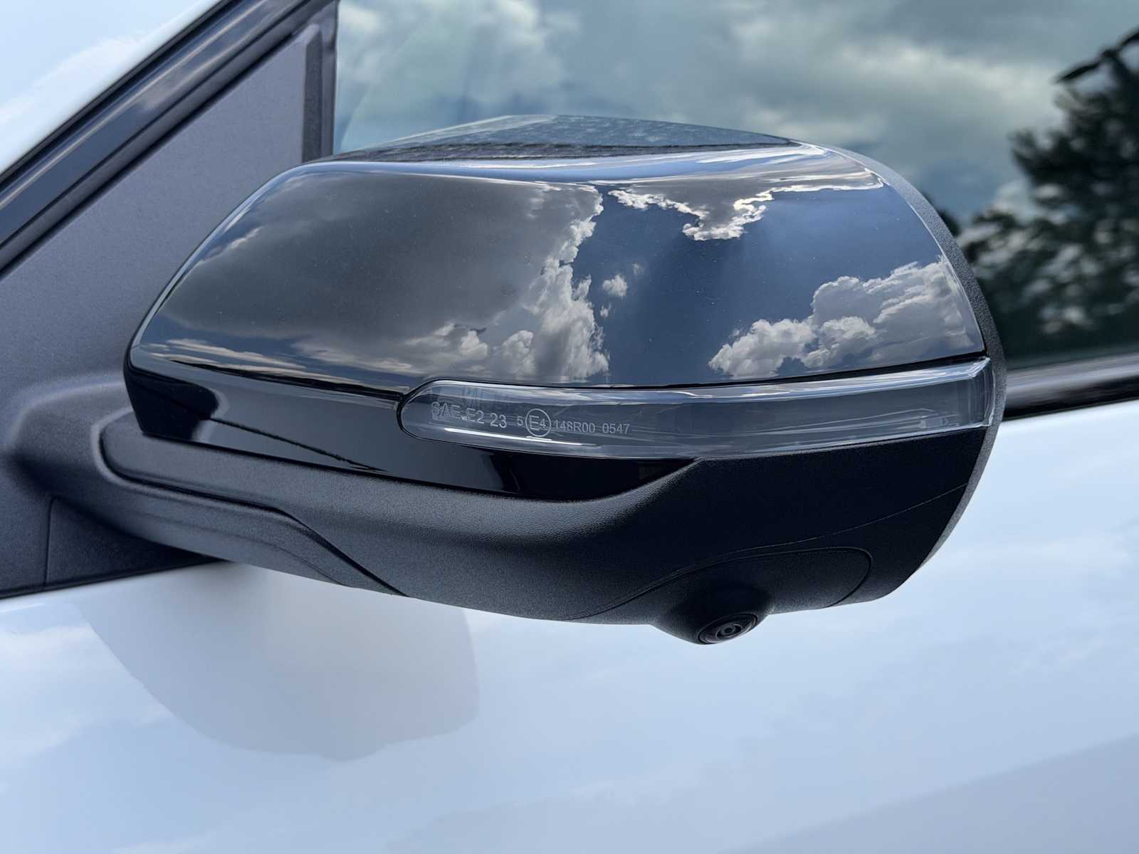 2026 GMC Acadia AT4 - Photo 31