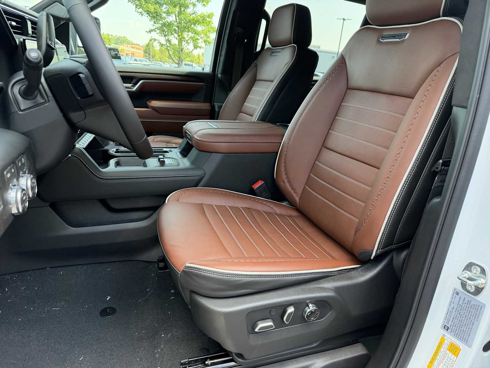 2026 GMC Sierra 2500HD Denali Ultimate - Photo 23