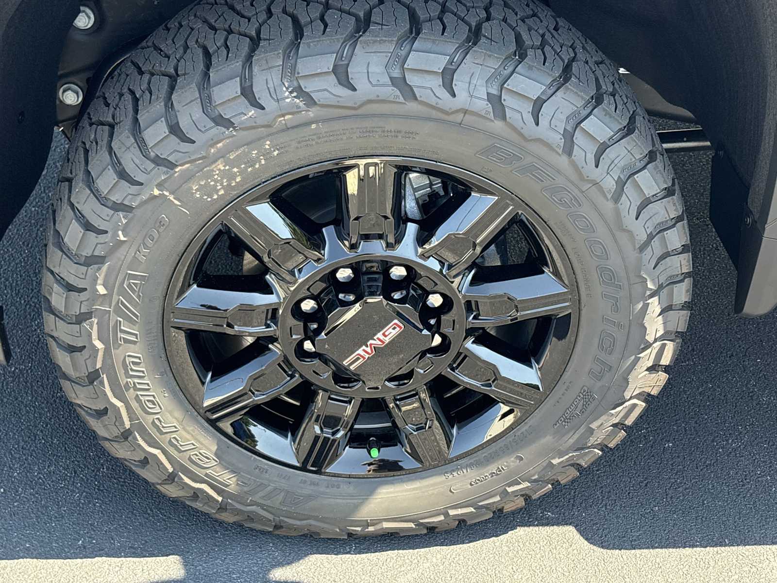 2026 GMC Sierra 2500HD AT4 - Photo 27