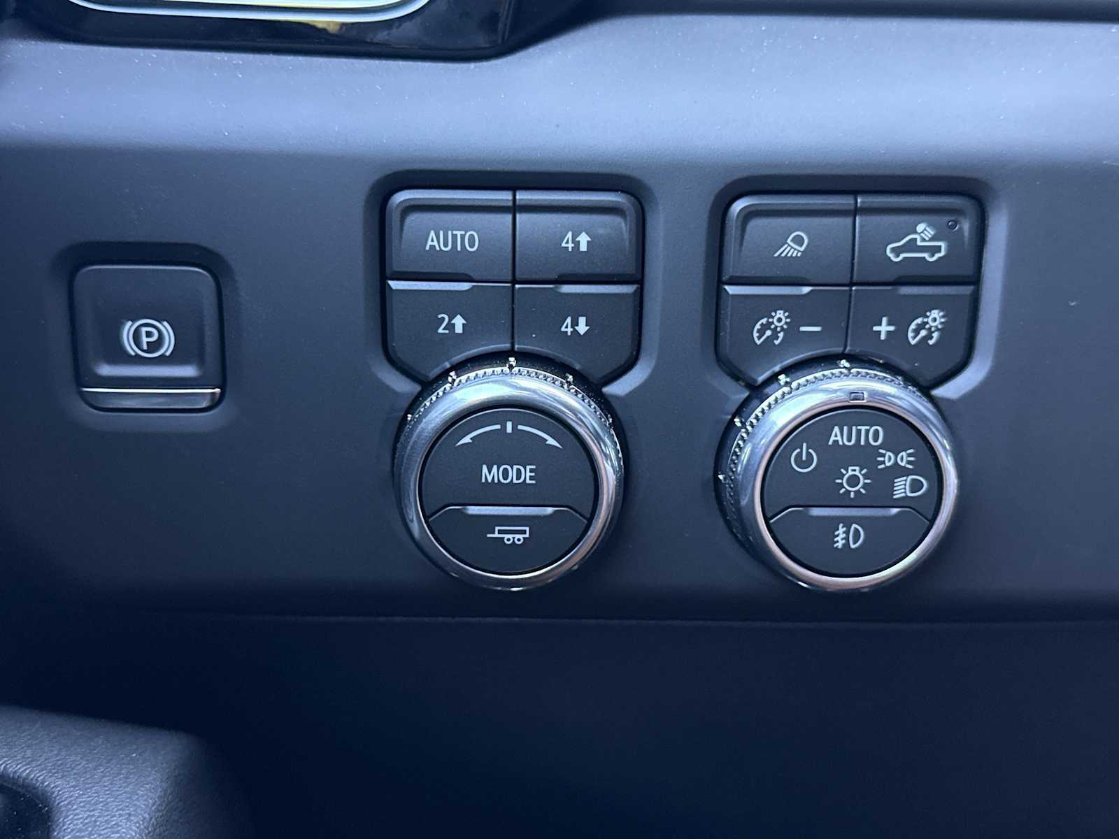 2026 GMC Sierra 2500HD AT4 - Photo 15