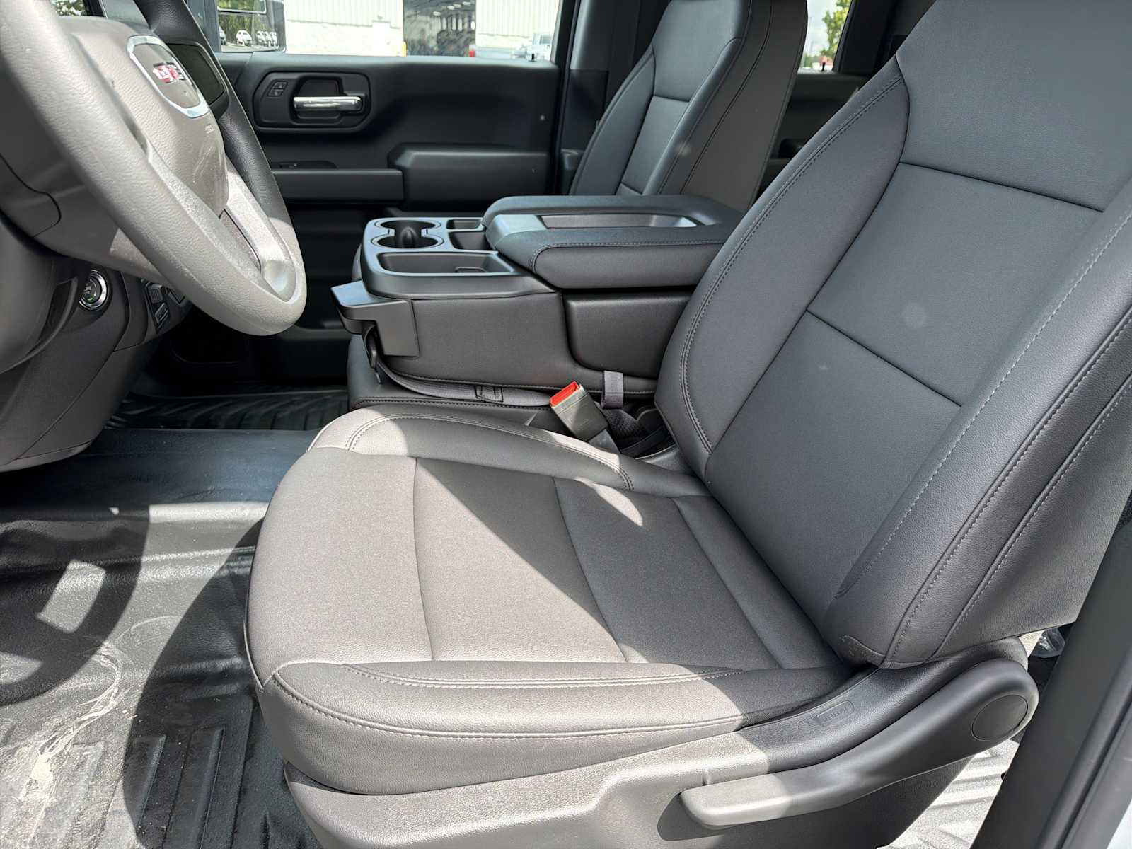 2026 GMC Sierra 2500HD Pro - Photo 14