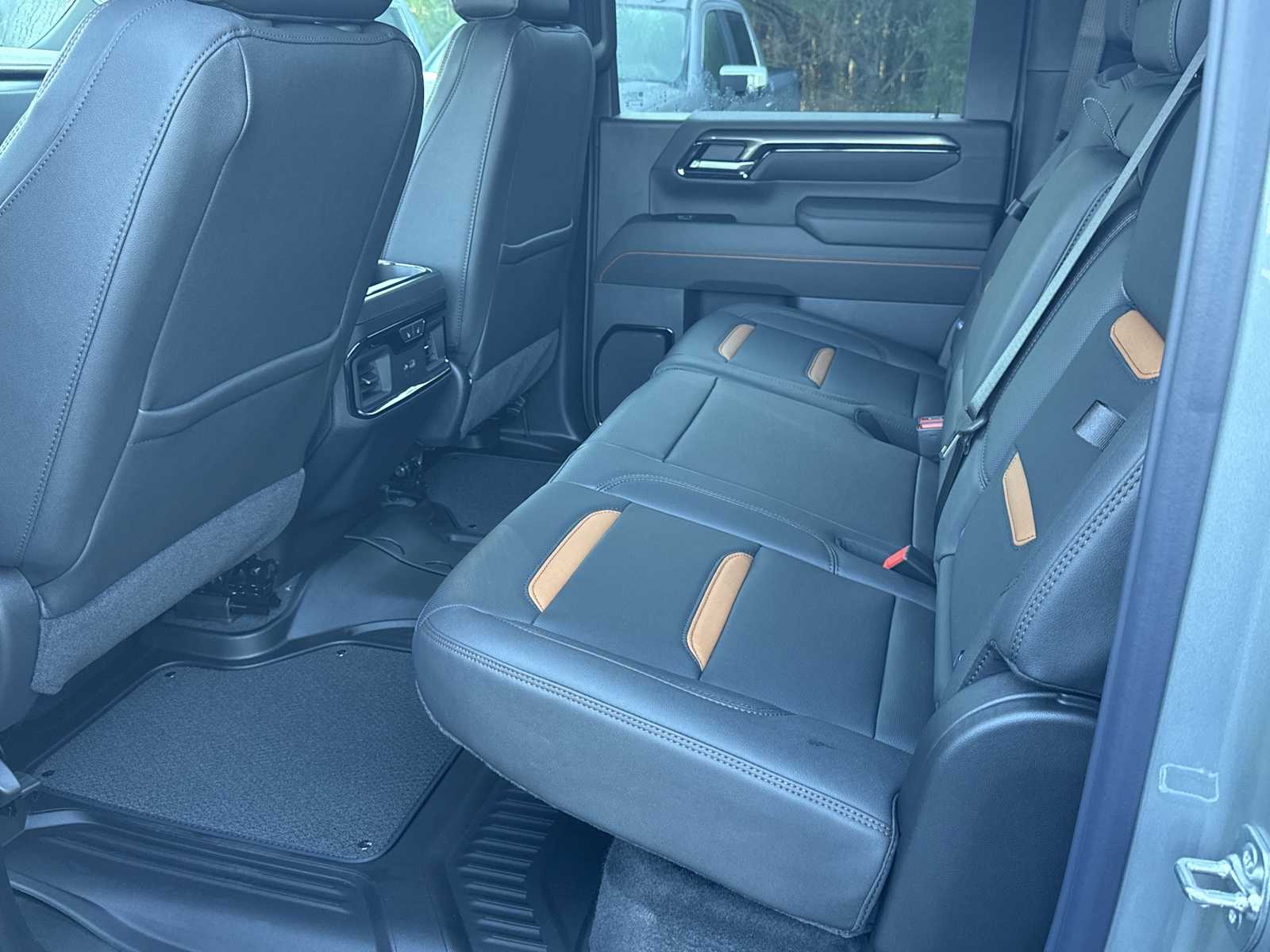 2026 GMC Sierra 2500HD AT4 - Photo 22