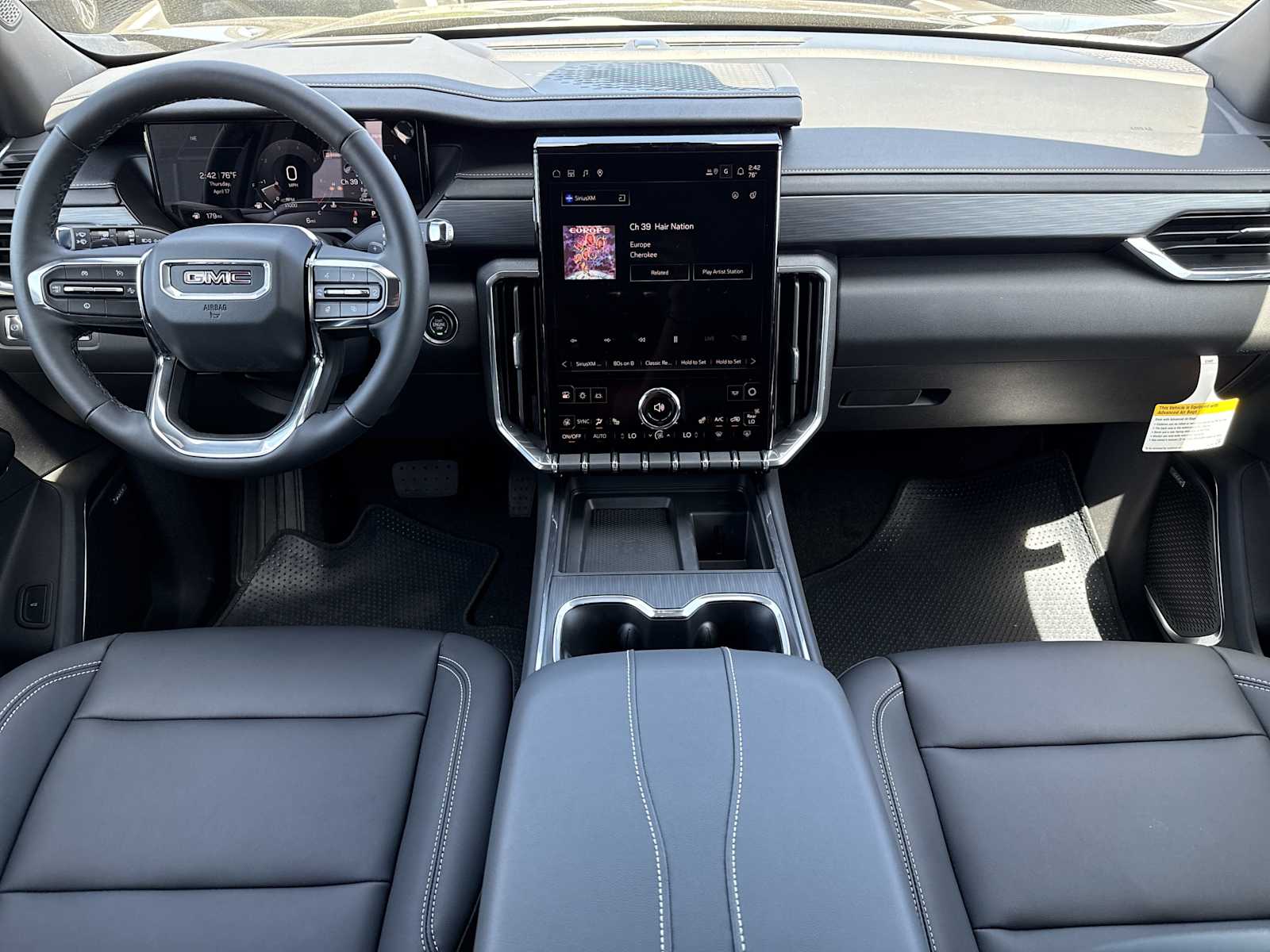 2025 Gmc Acadia Elevation photo 2