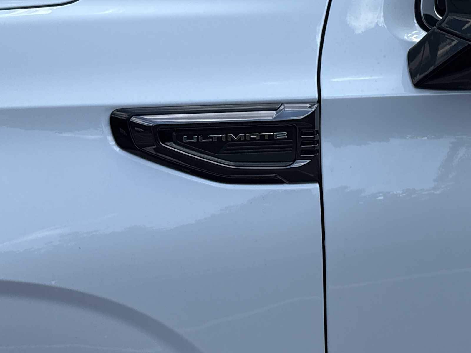 2026 GMC Yukon XL Denali Ultimate - Photo 26