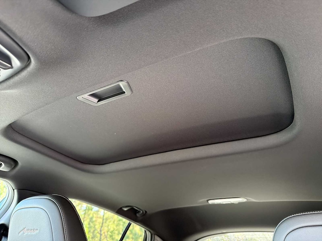 New 2026 Buick Envista Avenir SUV