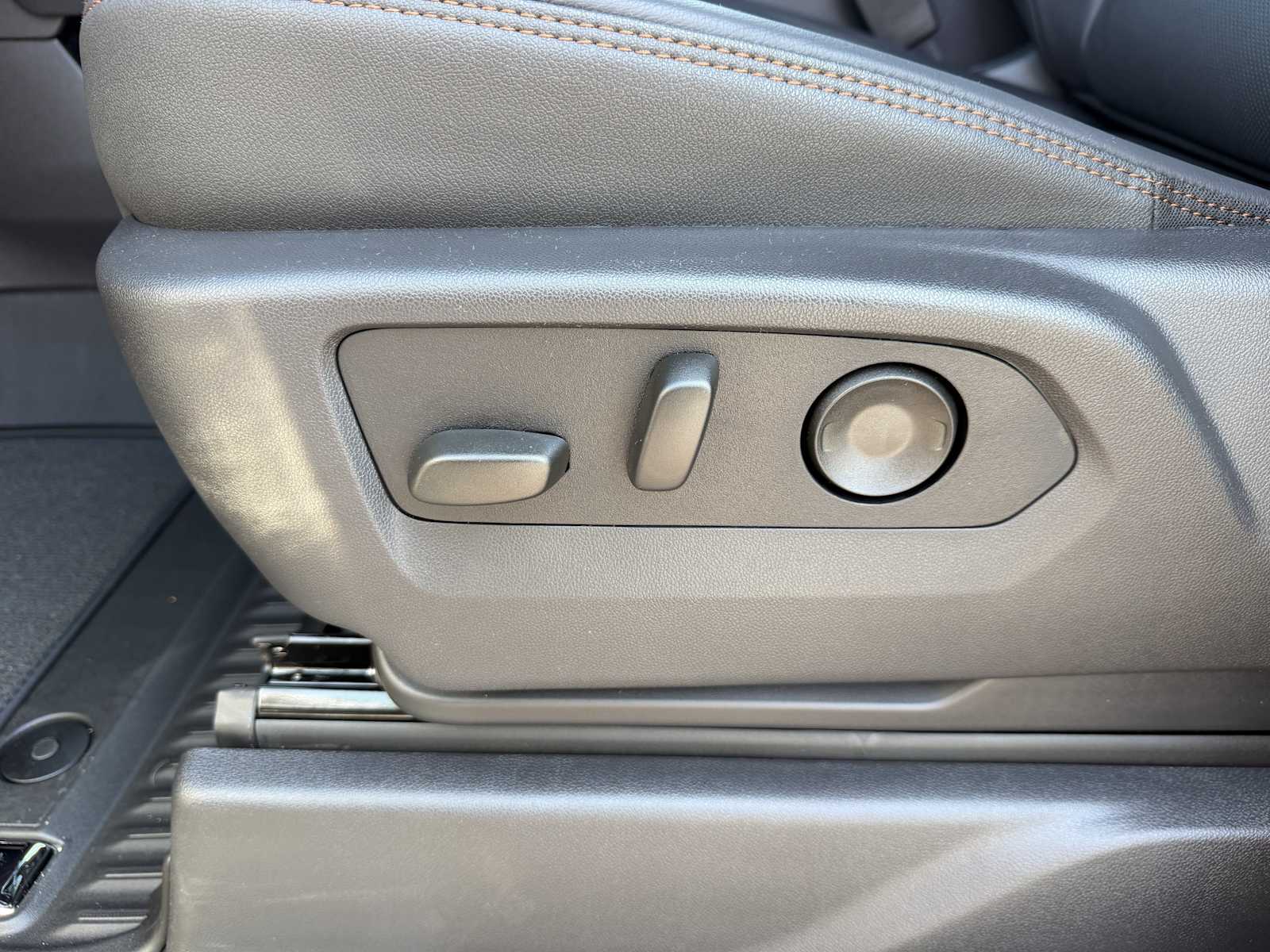 2026 GMC Sierra 1500 AT4 - Photo 23
