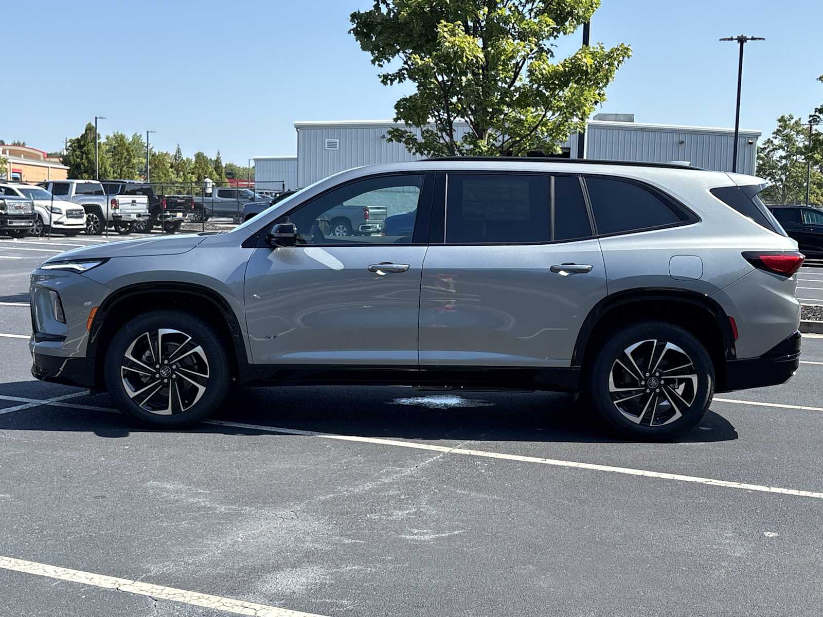 2027 Buick Enclave Sport Touring - Photo 20