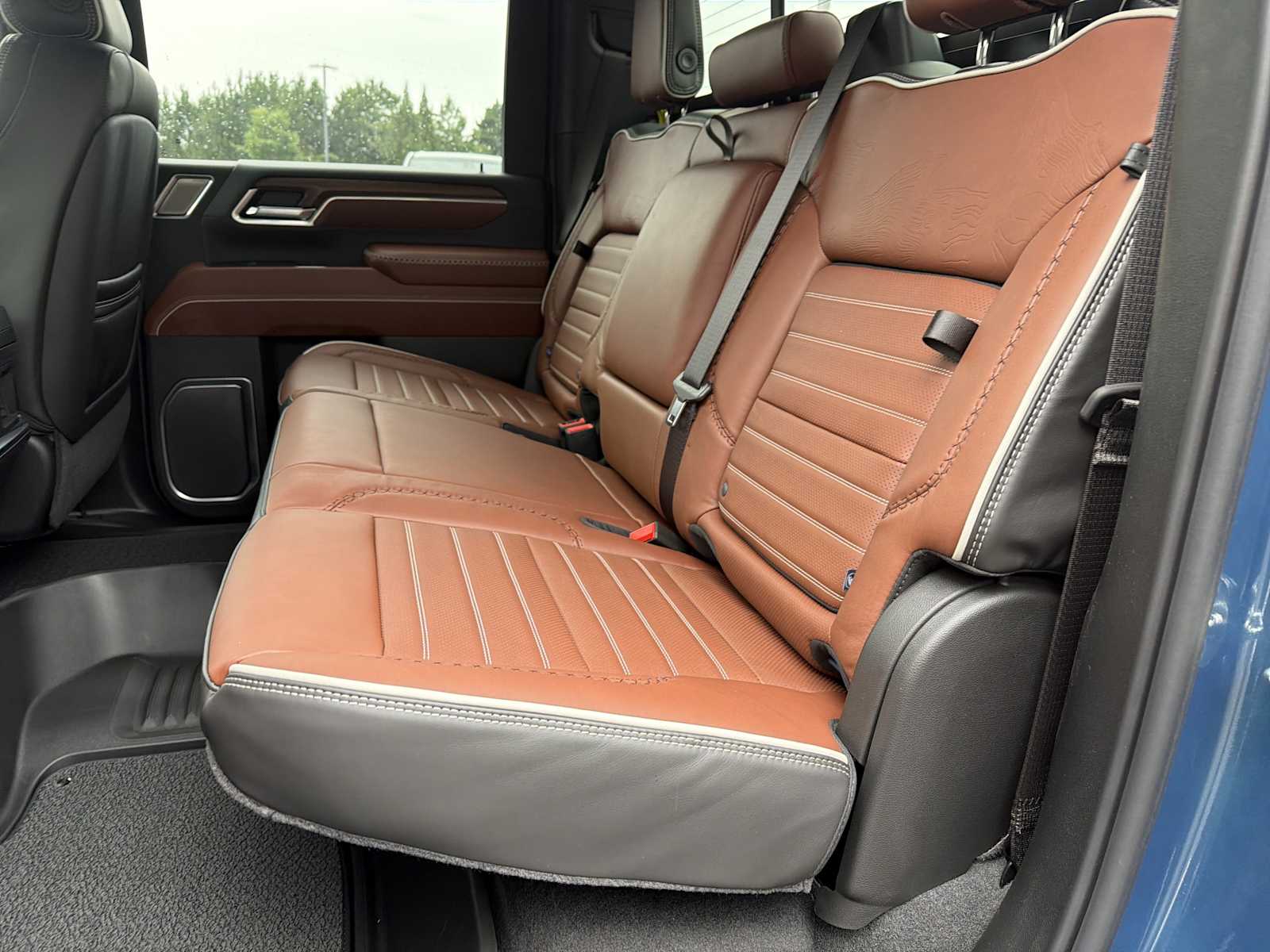 2026 GMC Sierra 2500HD Denali Ultimate - Photo 25