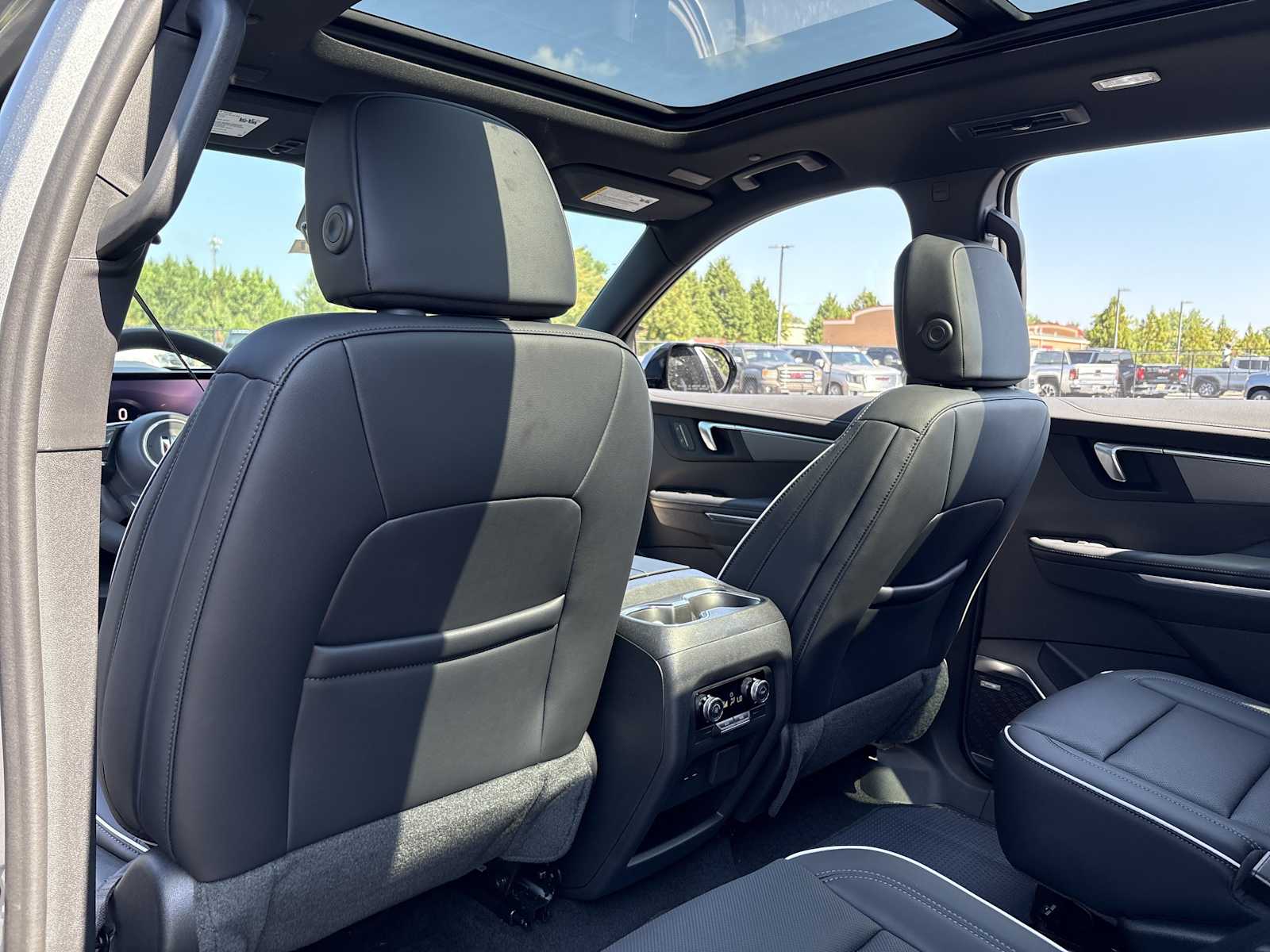 2027 Buick Enclave Sport Touring - Photo 19