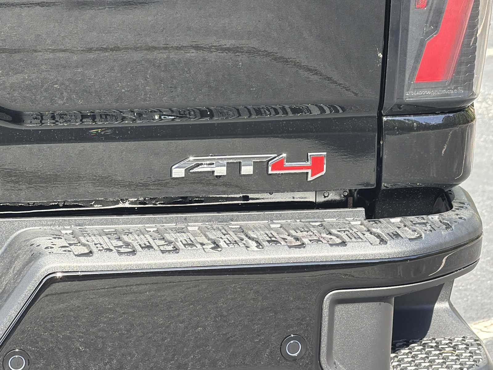 2026 GMC Sierra 2500HD AT4 - Photo 24