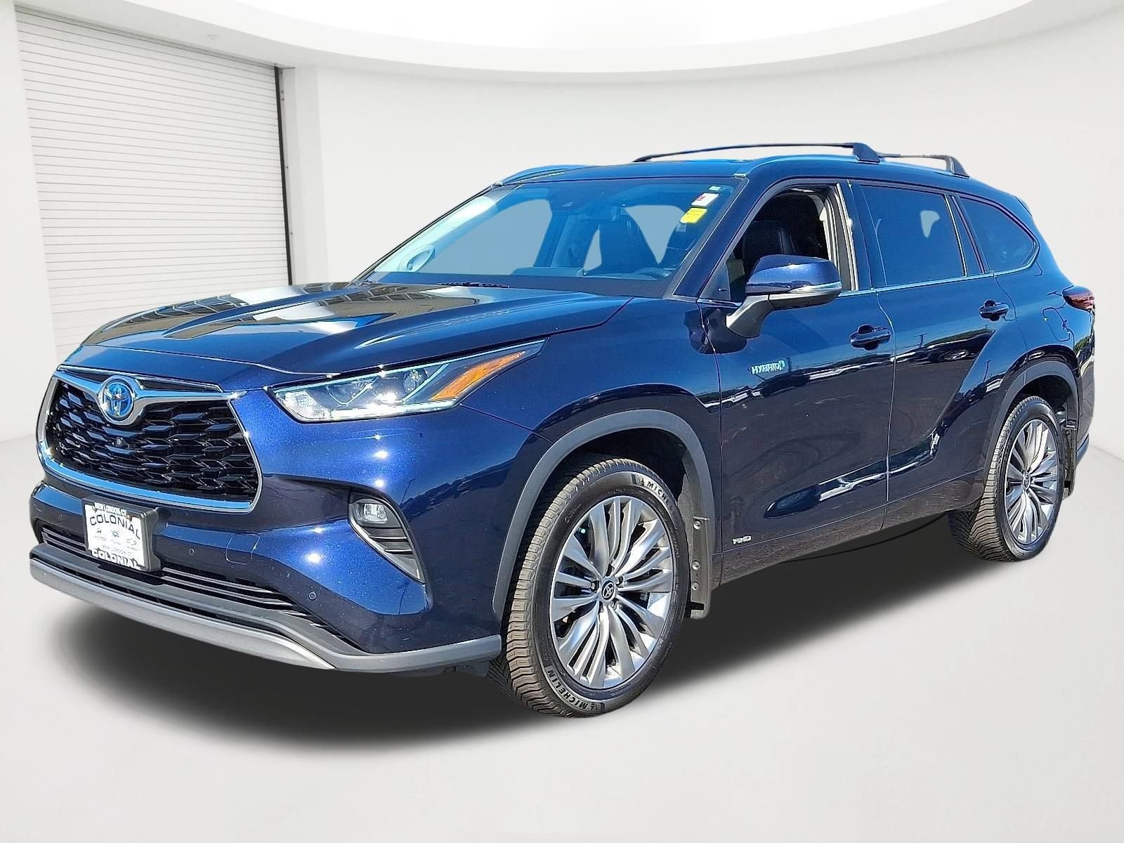 2021 Toyota Highlander Platinum's photo