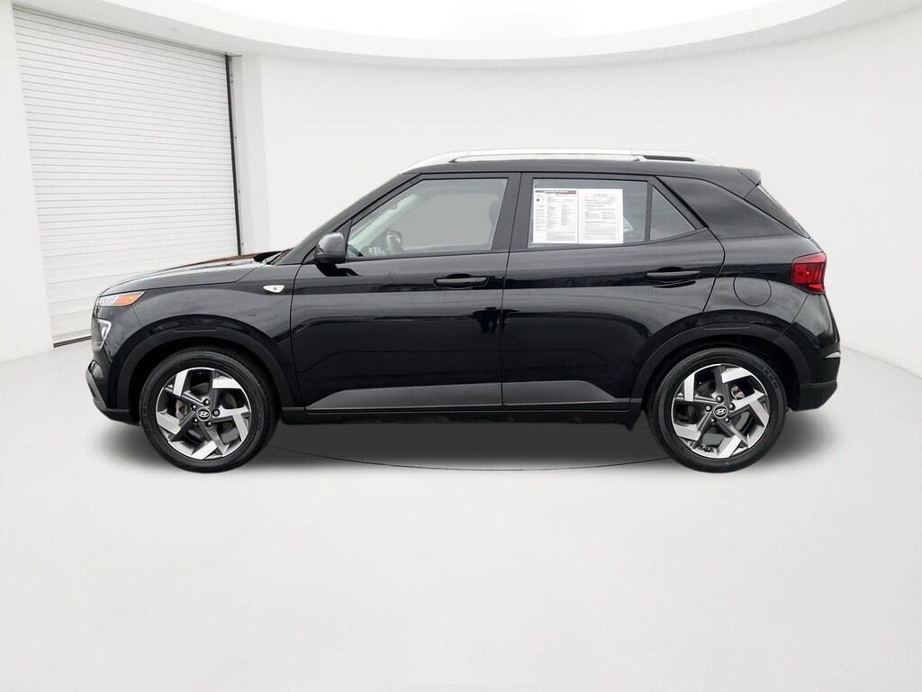 Used 2023 Hyundai Venue SEL