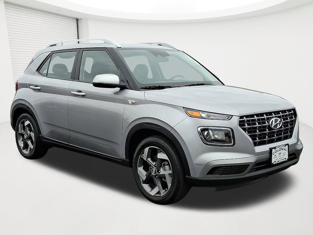 Used 2025 Hyundai Venue SEL