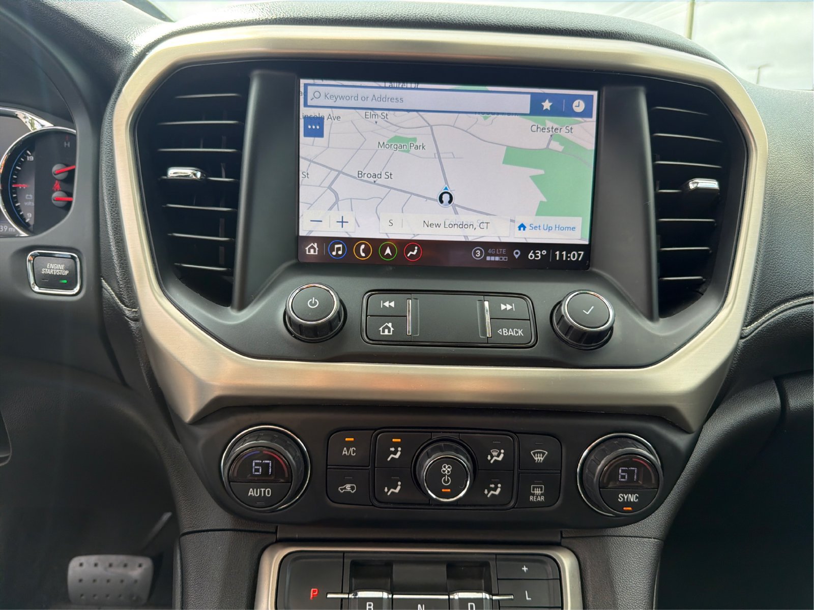 2022 GMC Acadia Denali - Photo 27
