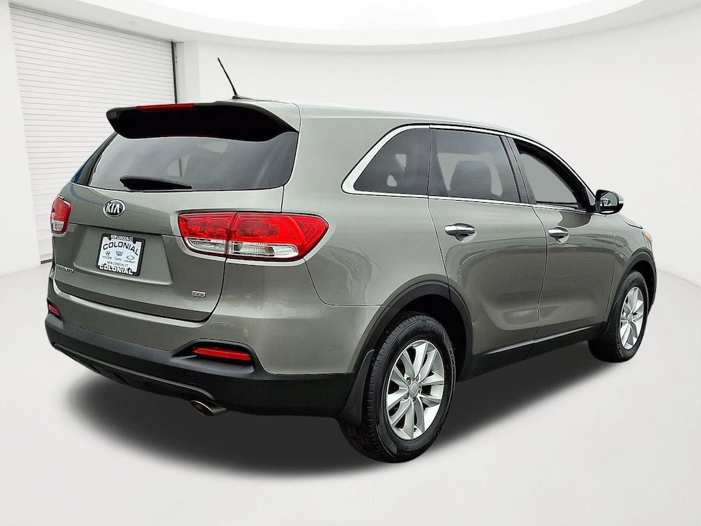 Used 2017 Kia Sorento L