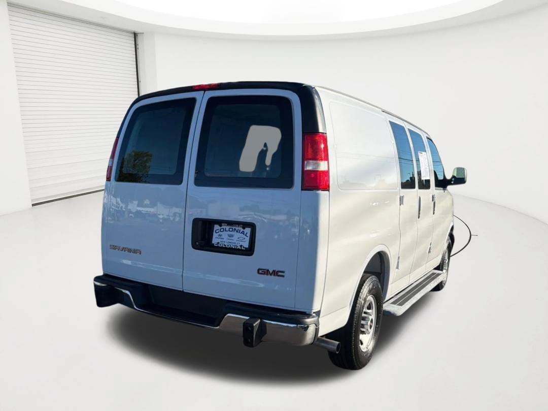 2025 GMC Savana Cargo Work Van - Photo 6