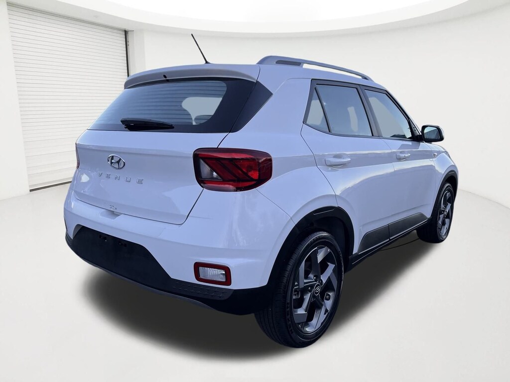 Used 2025 Hyundai Venue SEL