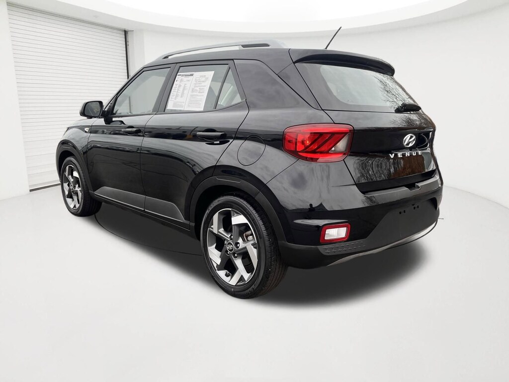 Used 2023 Hyundai Venue SEL