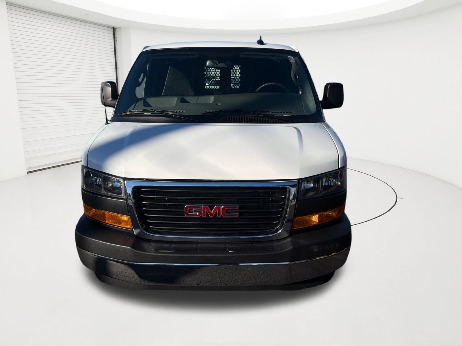 2025 GMC Savana Cargo Work Van - Photo 20