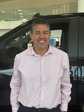 Staff member David Garcia from ID_d92724543551