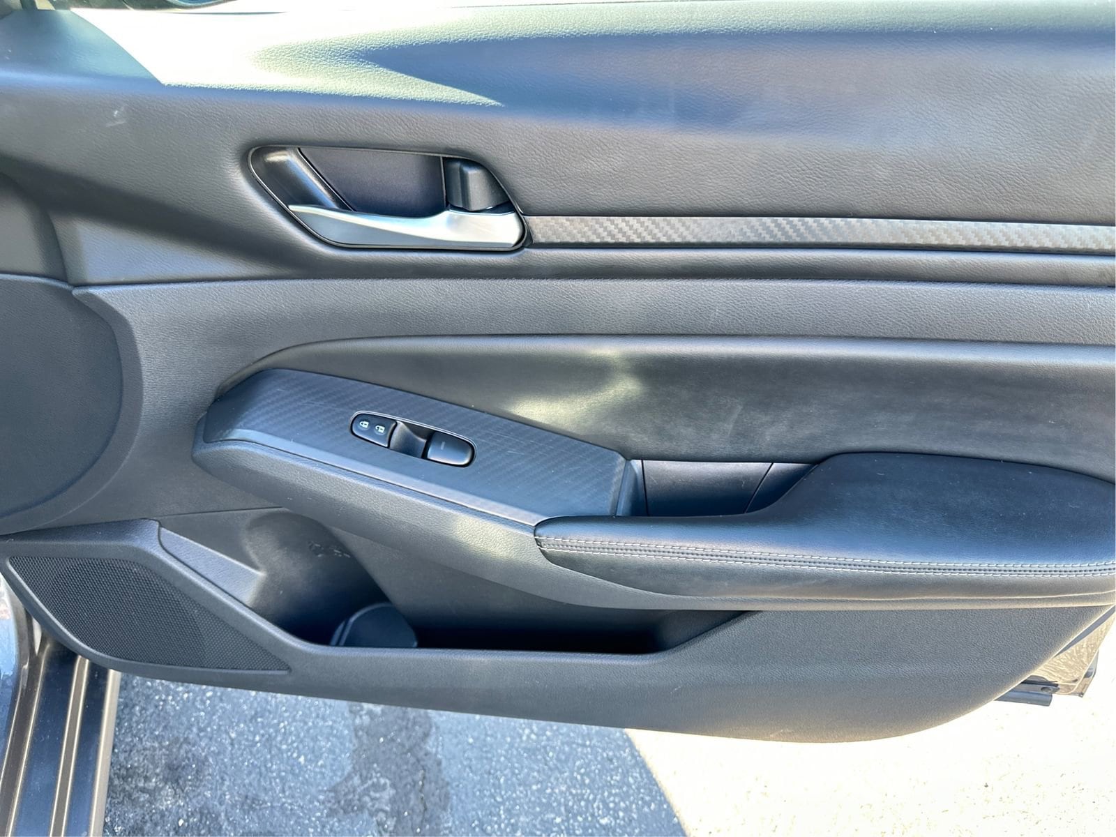 2024 Nissan Altima SV - Photo 21