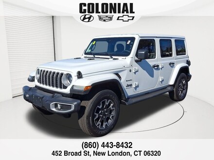 2024 Jeep Wrangler Sahara