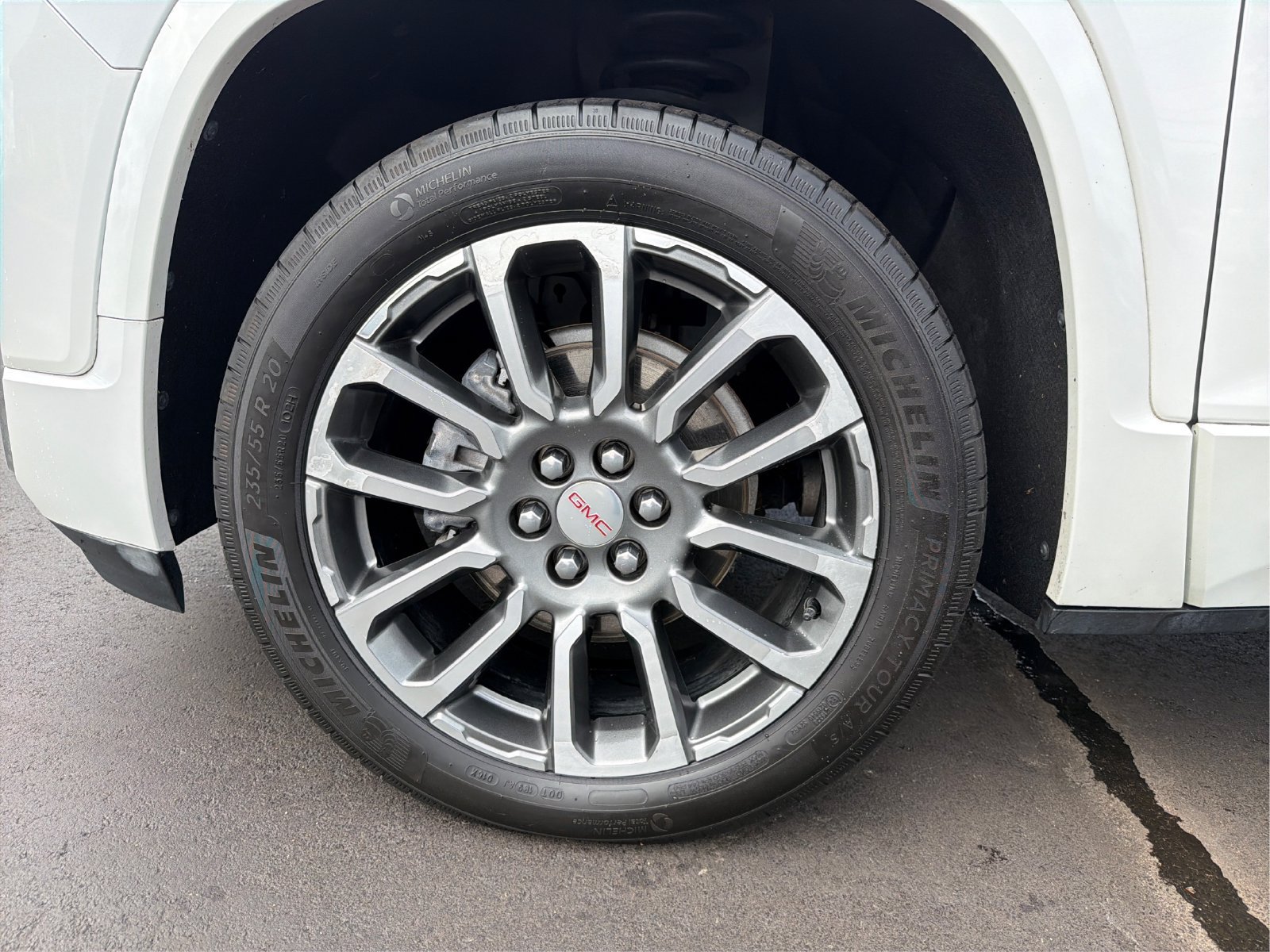 2022 GMC Acadia Denali - Photo 24