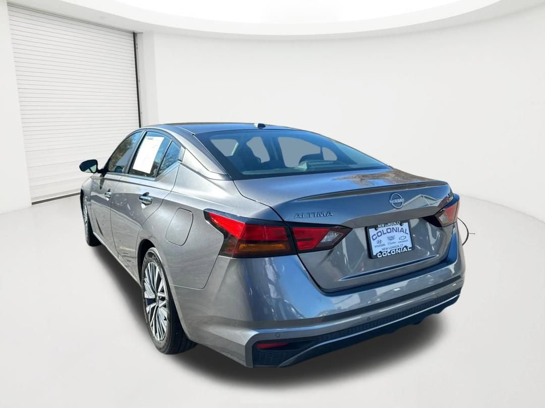 2024 Nissan Altima SV - Photo 6