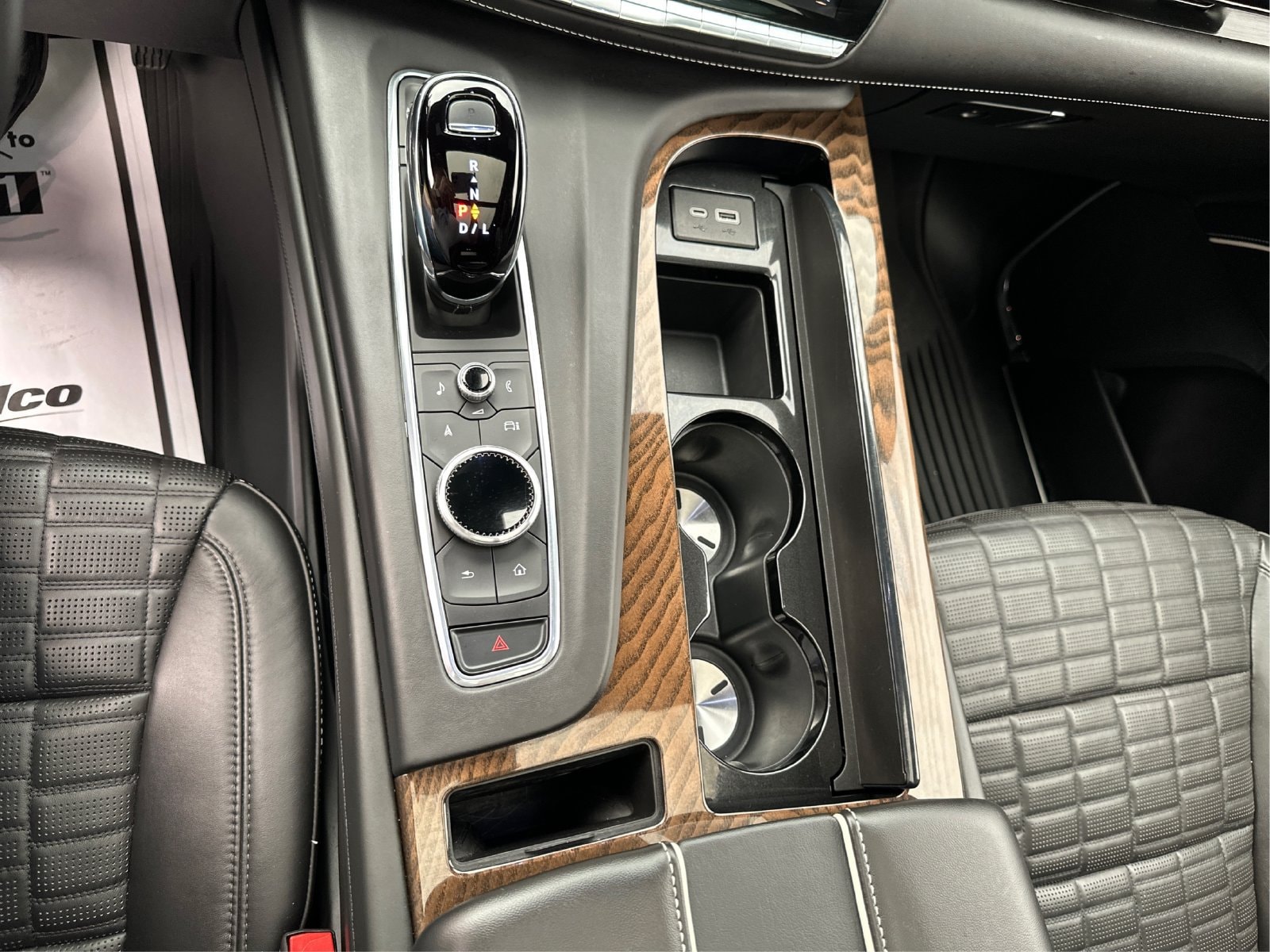 2023 Cadillac Escalade Sport Platinum - Photo 17