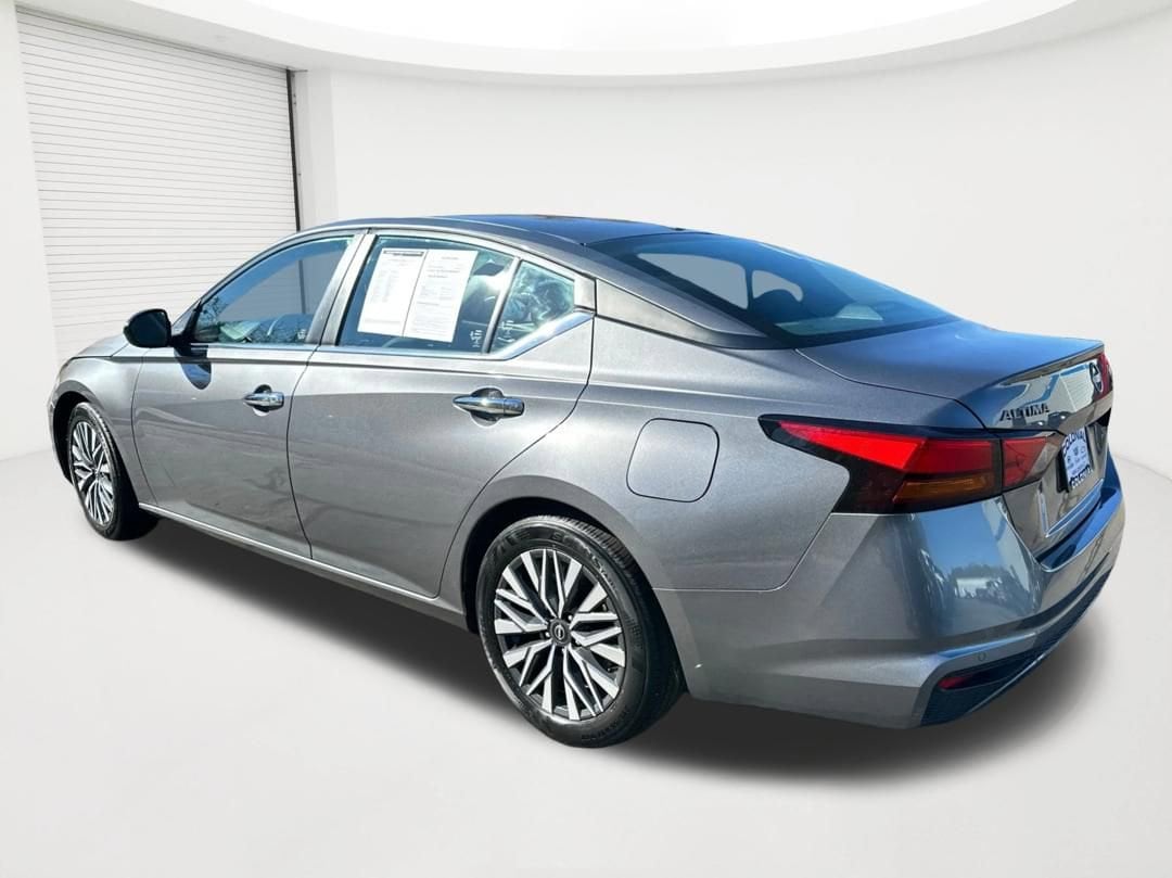 2024 Nissan Altima SV - Photo 7