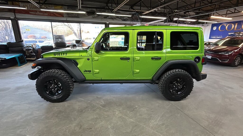 New 2026 Jeep Wrangler 4-DOOR WILLYS Sport Utility