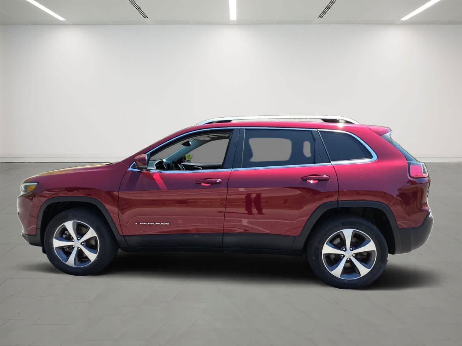 Used 2021 Jeep Cherokee Limited with VIN 1C4PJMDX1MD174720 for sale in Hudson, MA