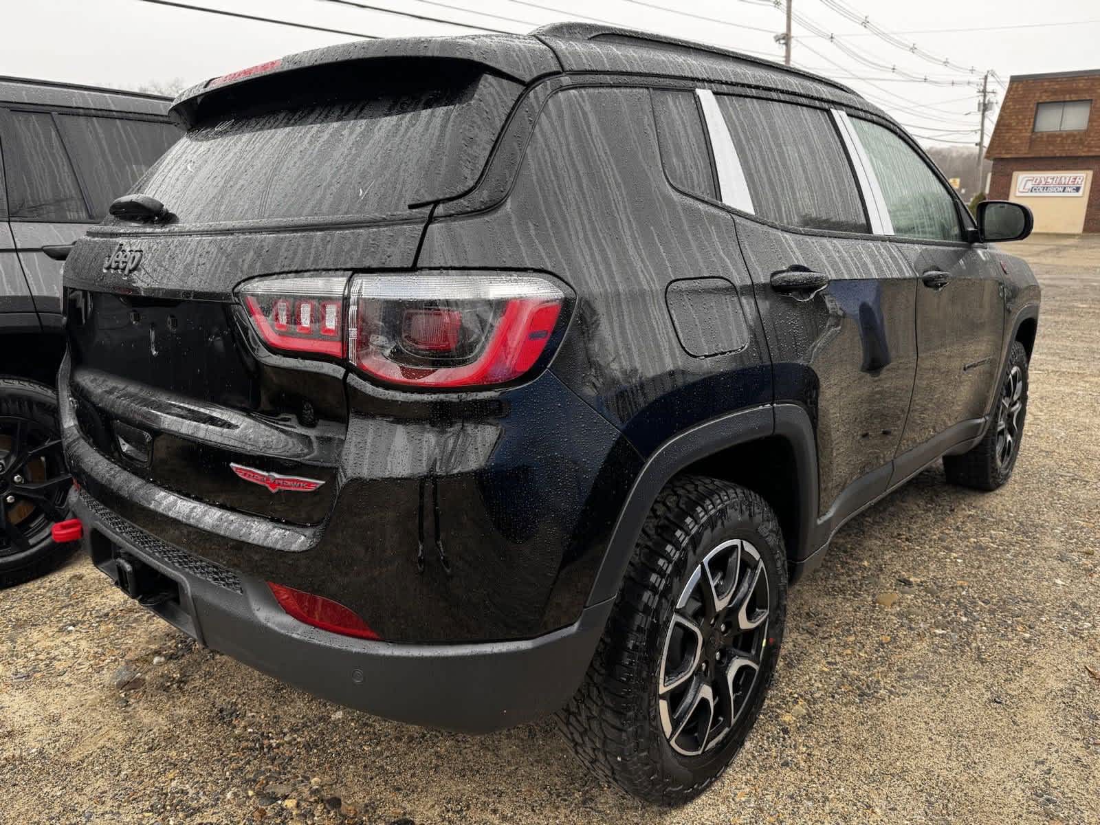 2024 Jeep Compass Trailhawk photo 4