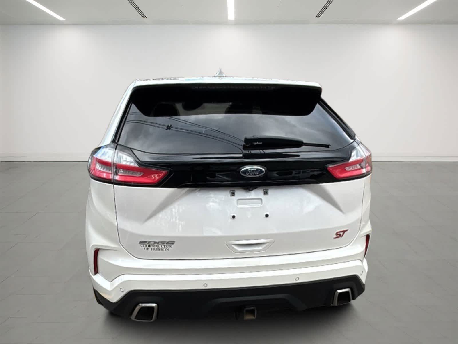 2019 Ford Edge ST photo 4