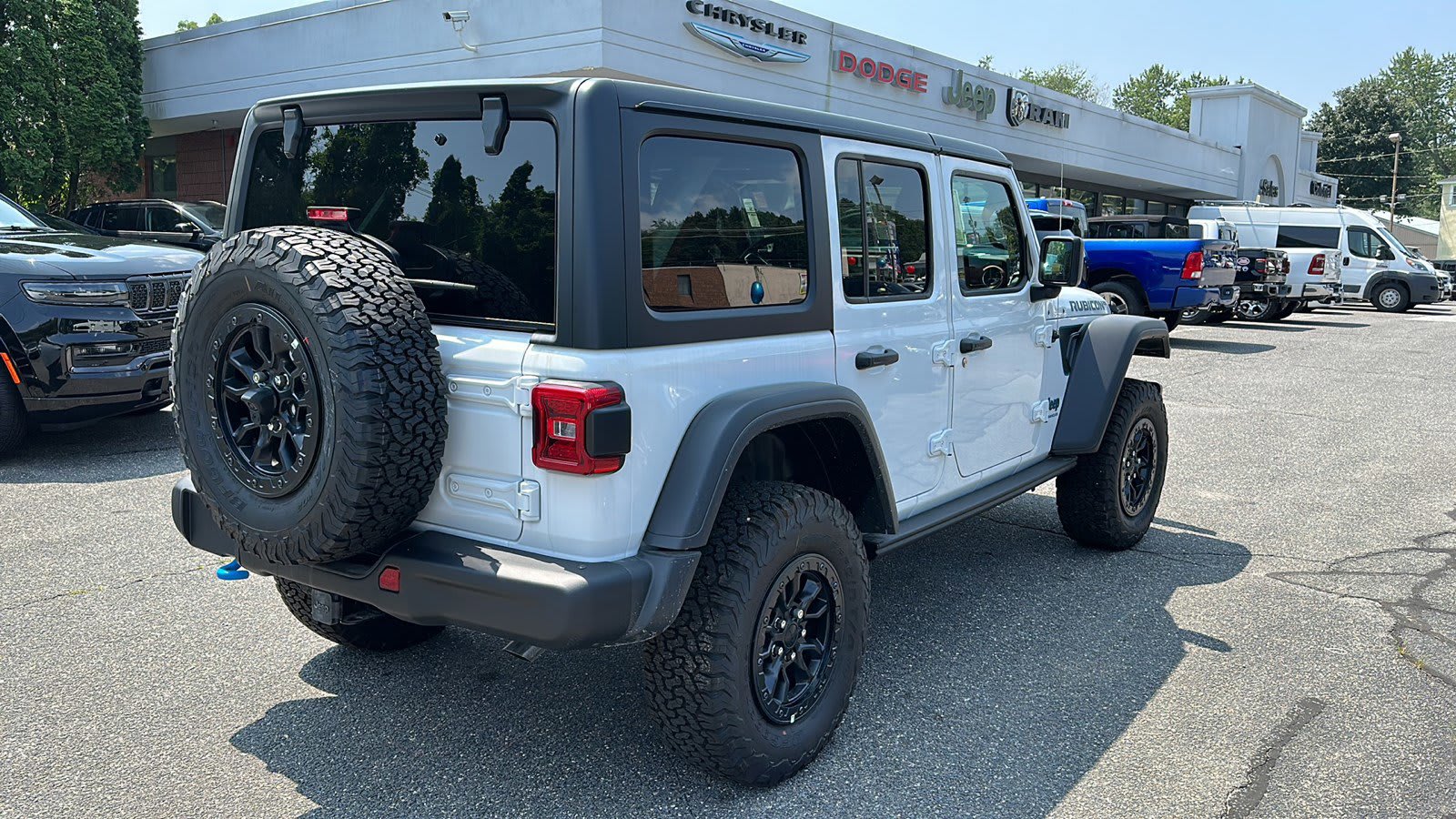 2023 Jeep Wrangler 4xe Rubicon Anniversary Edition photo 4