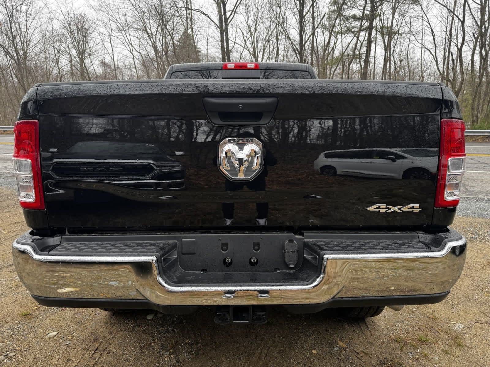 2024 Ram 2500 Tradesman photo 3