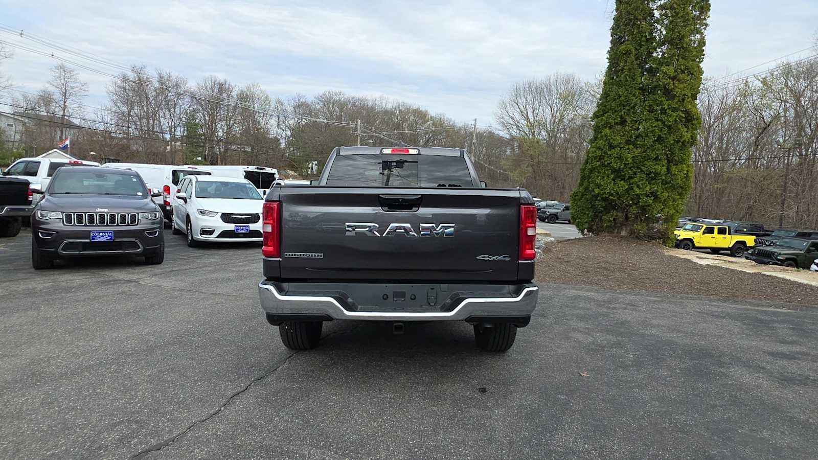 2025 Ram 1500 Big Horn photo 4