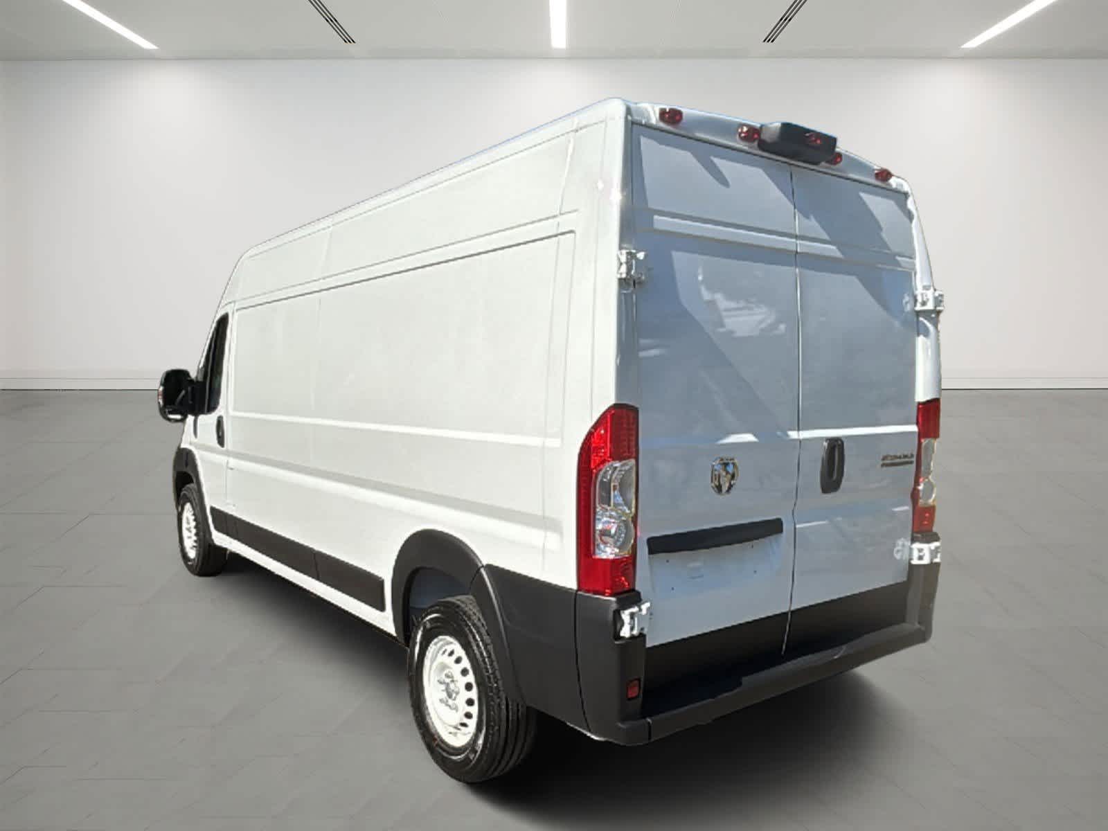 2025 Ram ProMaster 2500 photo 3