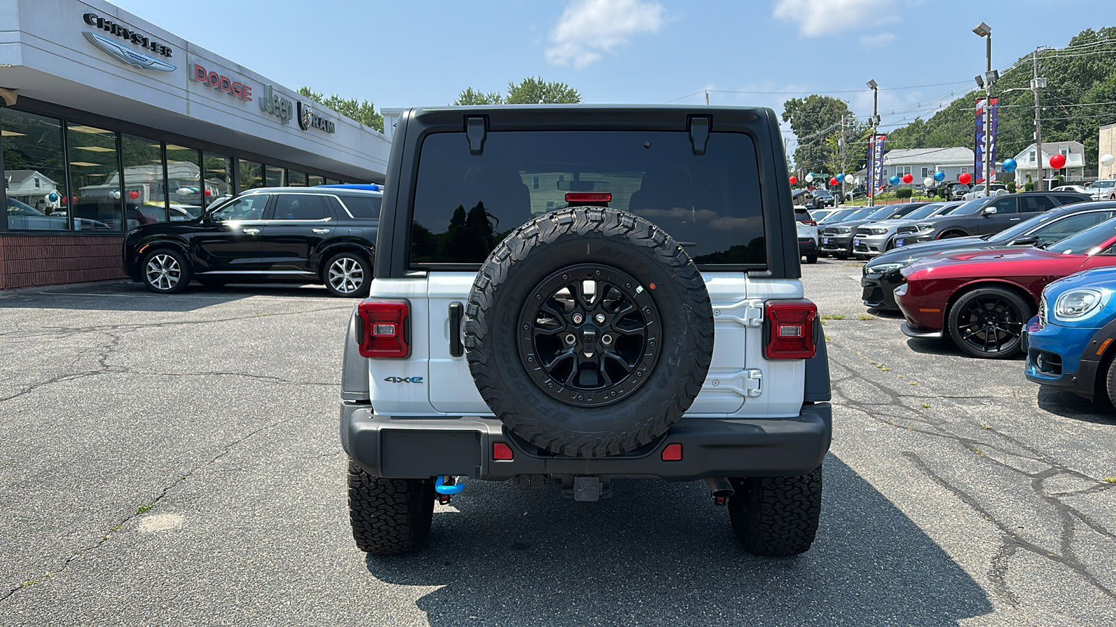 2023 Jeep Wrangler 4xe Rubicon Anniversary Edition photo 3