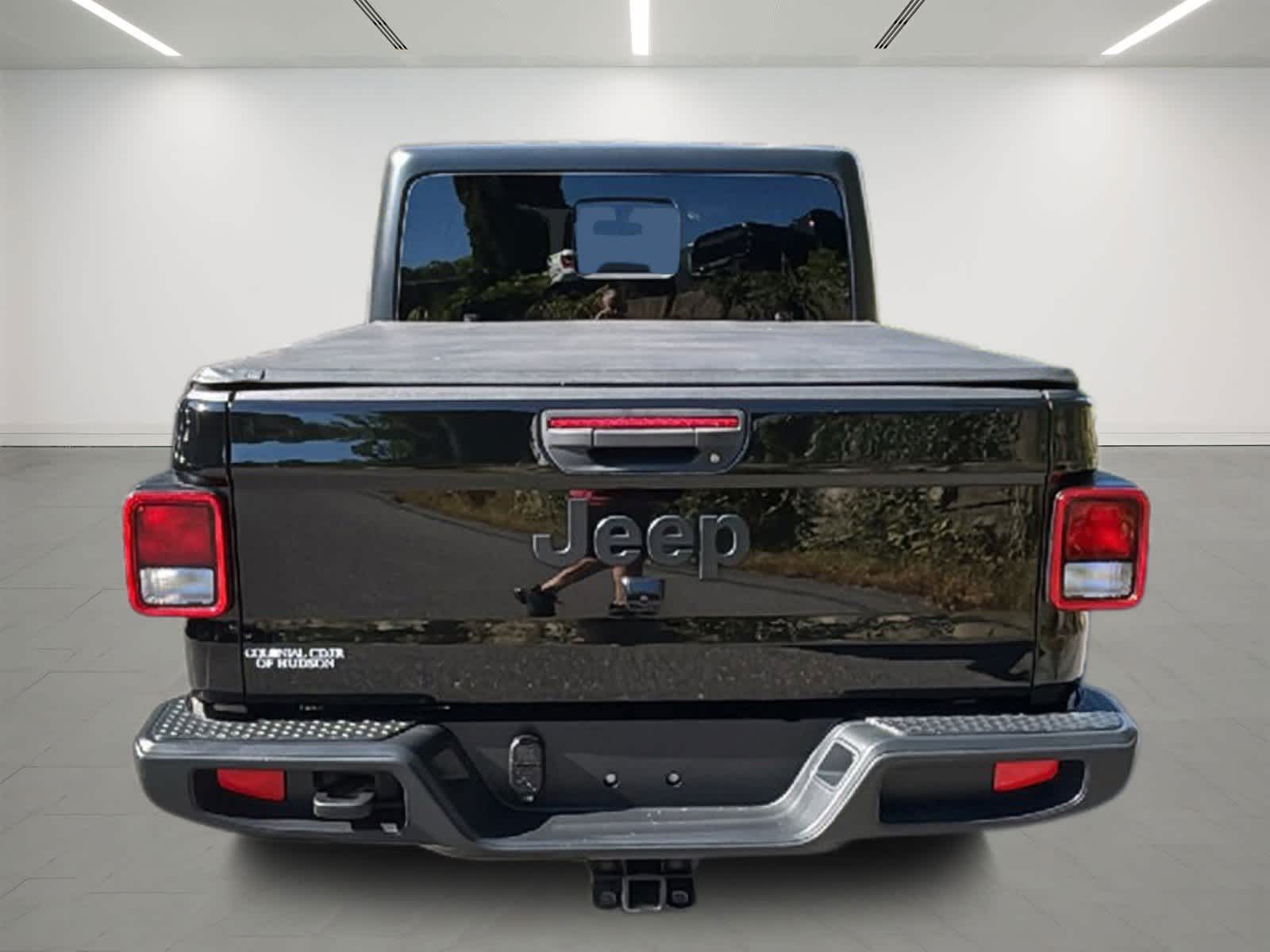 2022 Jeep Gladiator Sport S photo 4