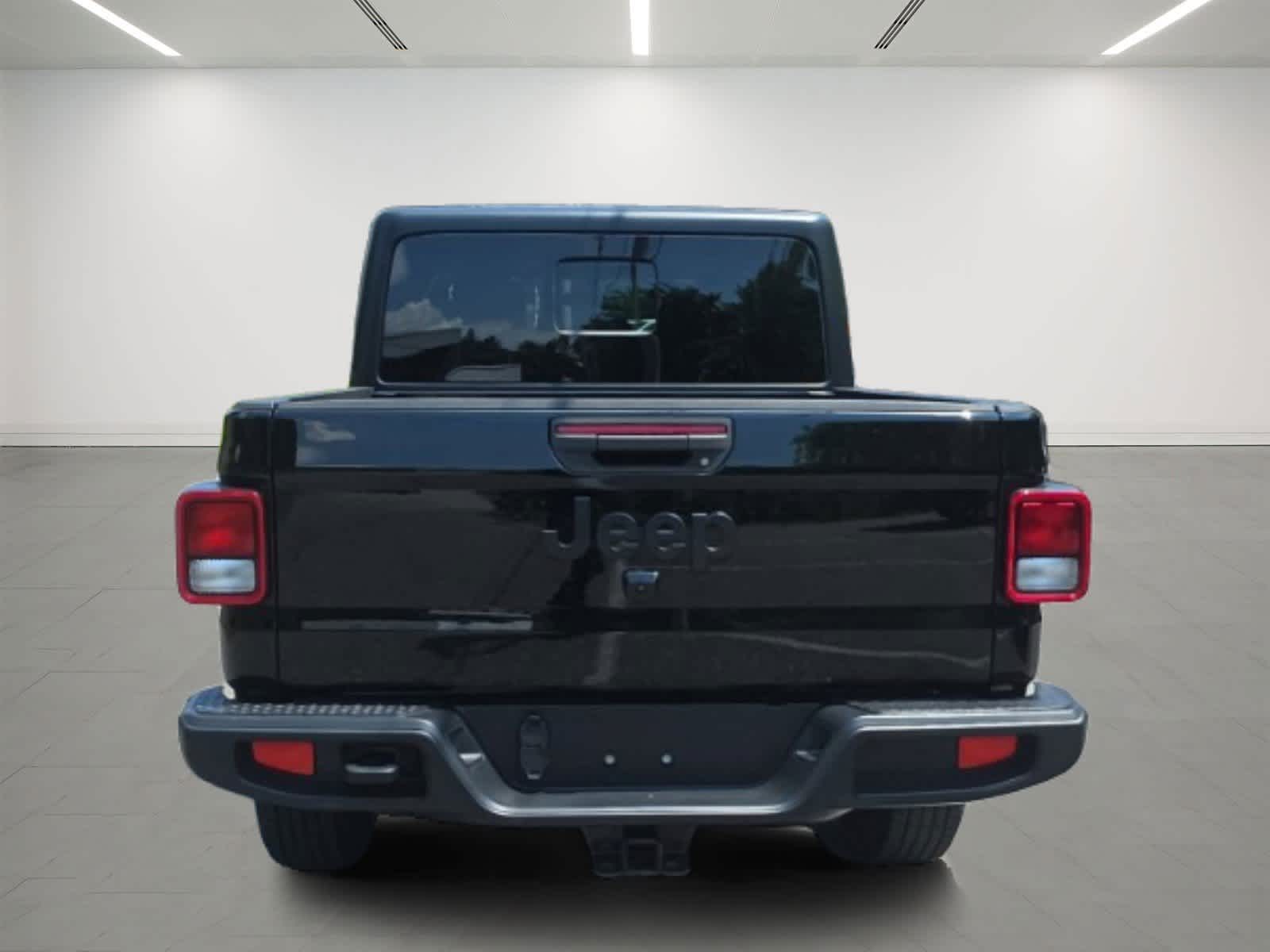 2022 Jeep Gladiator Altitude photo 4