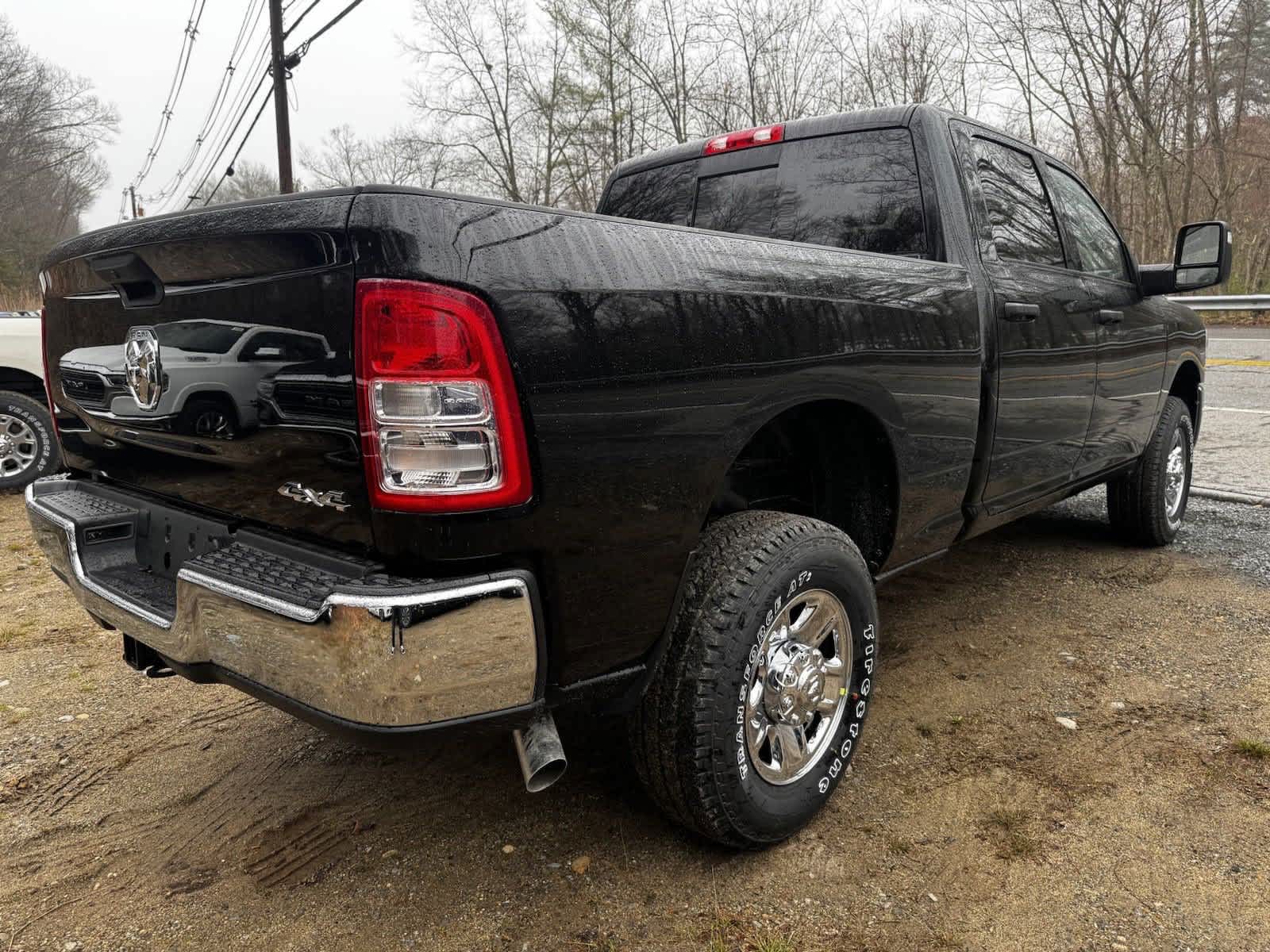 2024 Ram 2500 Tradesman photo 4