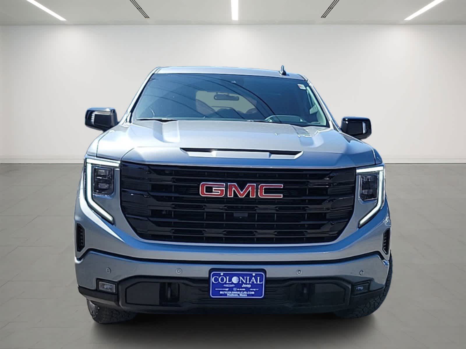 Used 2025 GMC Sierra 1500 Elevation with VIN 1GTRUCED6SZ142635 for sale in Hudson, MA