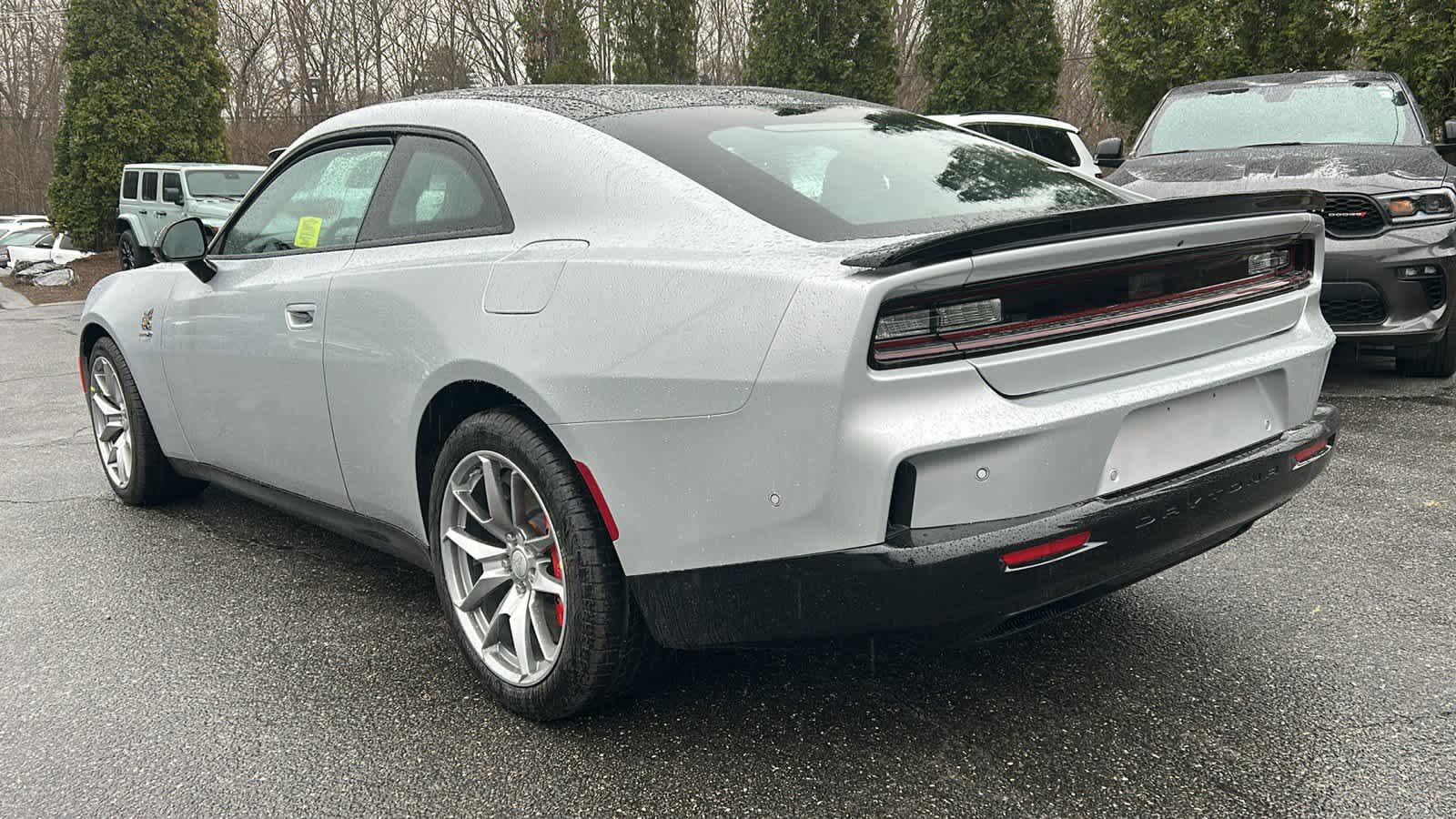 2025 Dodge Charger Daytona Scat Pack photo 3