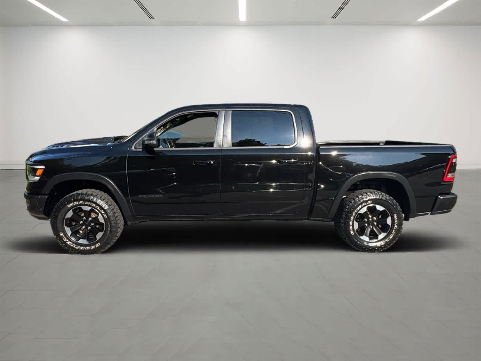 2022 Ram 1500 Rebel photo 2