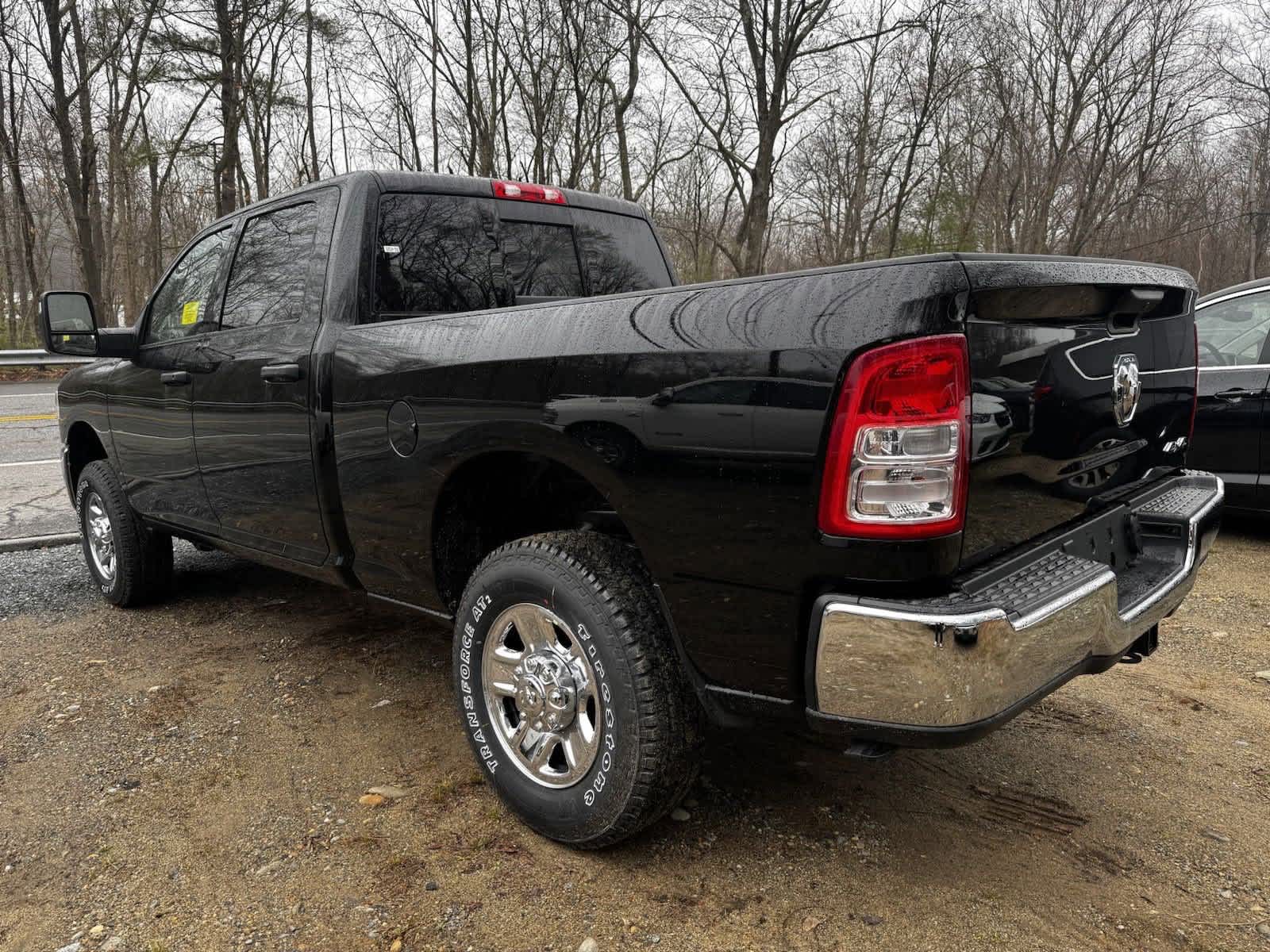 2024 Ram 2500 Tradesman photo 2