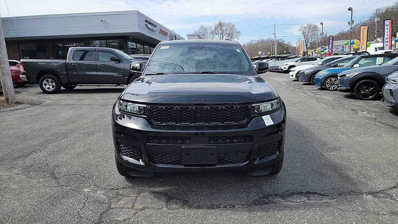 2025 Jeep Grand Cherokee Altitude X photo 3
