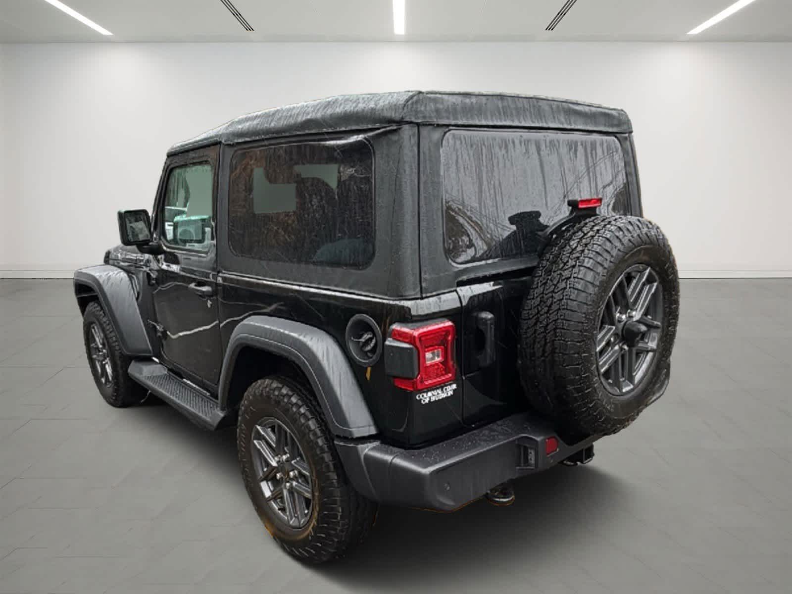 2025 Jeep Wrangler Sport S photo 3