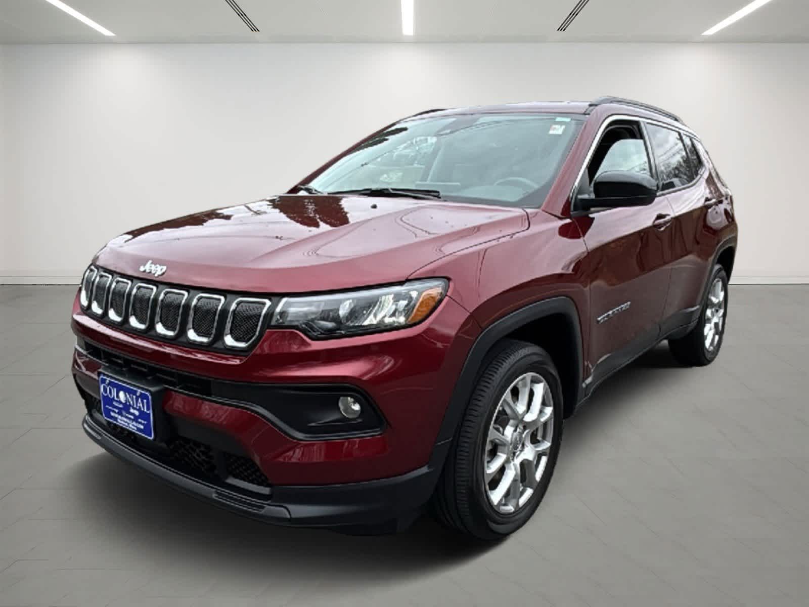 2022 Jeep Compass Latitude Lux's photo